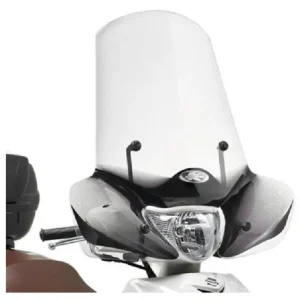 Autentický KAPPA plexi štít SUZUKI SIXTEEN 125-150 (08-16) 56,5 x 71,5 cm průhledný - potřebné upevnění A169AK - malé škrábance ve spodní části štítu